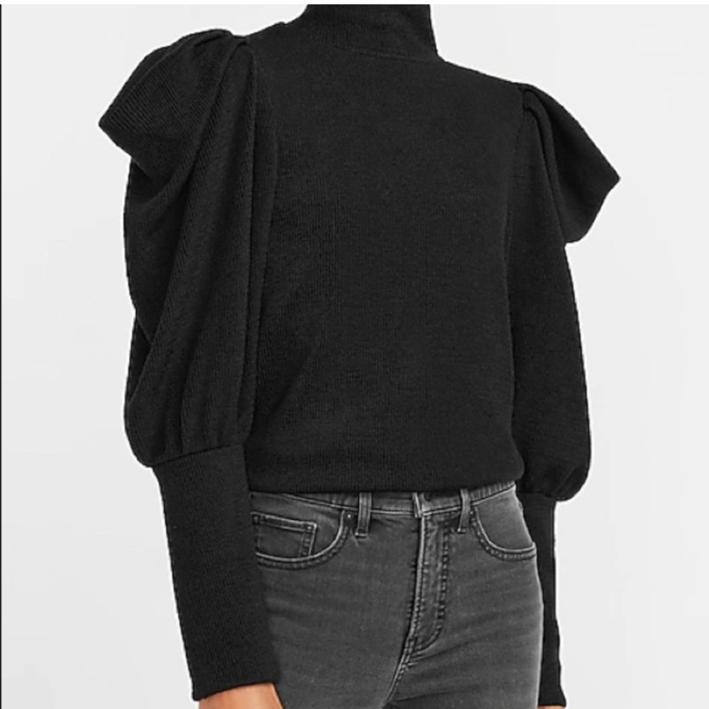 EXPRESS Puff Sleeves Ribbed Sweater